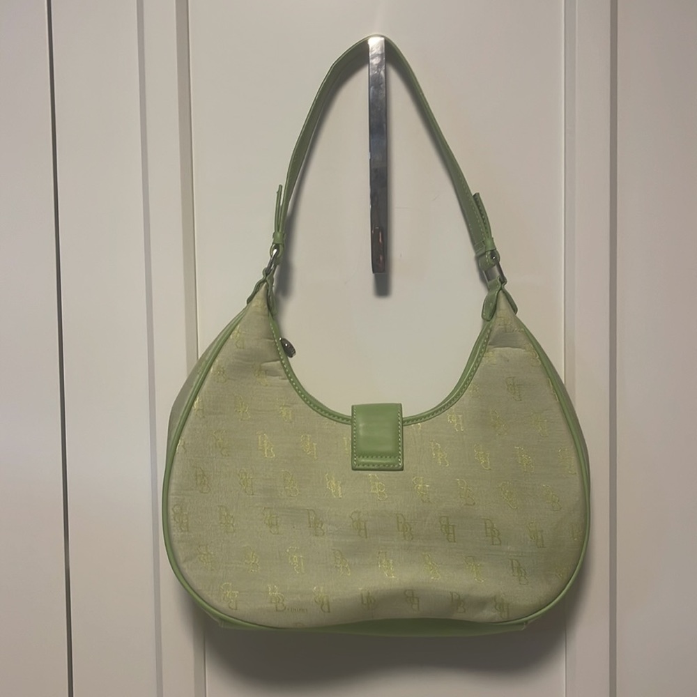 Green Spring Purse - Picture 2 of 7